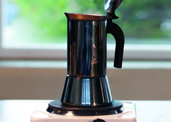 In 7 Schritten zum Espresso aus der Herdkanne
