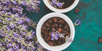 Lavendel Kaffee. Kreatives und ausgefallenes Kaffeerezept