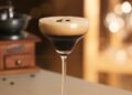 Espresso Martini: Ein Wachmacher unter den Cocktails